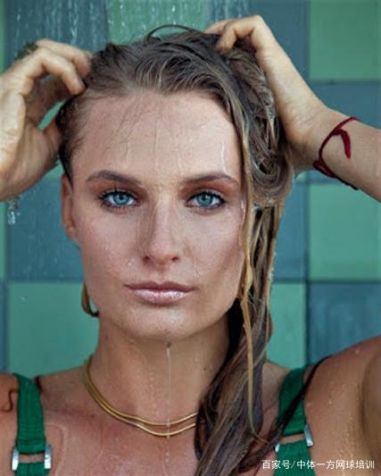 格林斯比此 格林斯比此