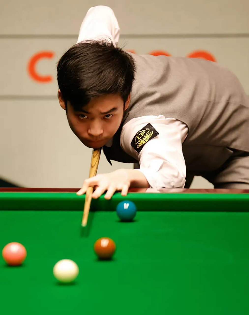 席卷社交平 席卷社交平